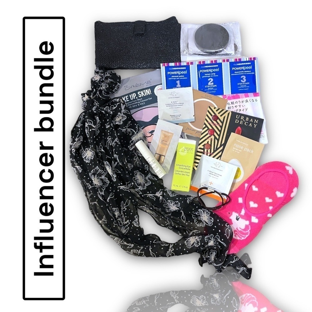 Deluxe influencer, custom bundle​​​